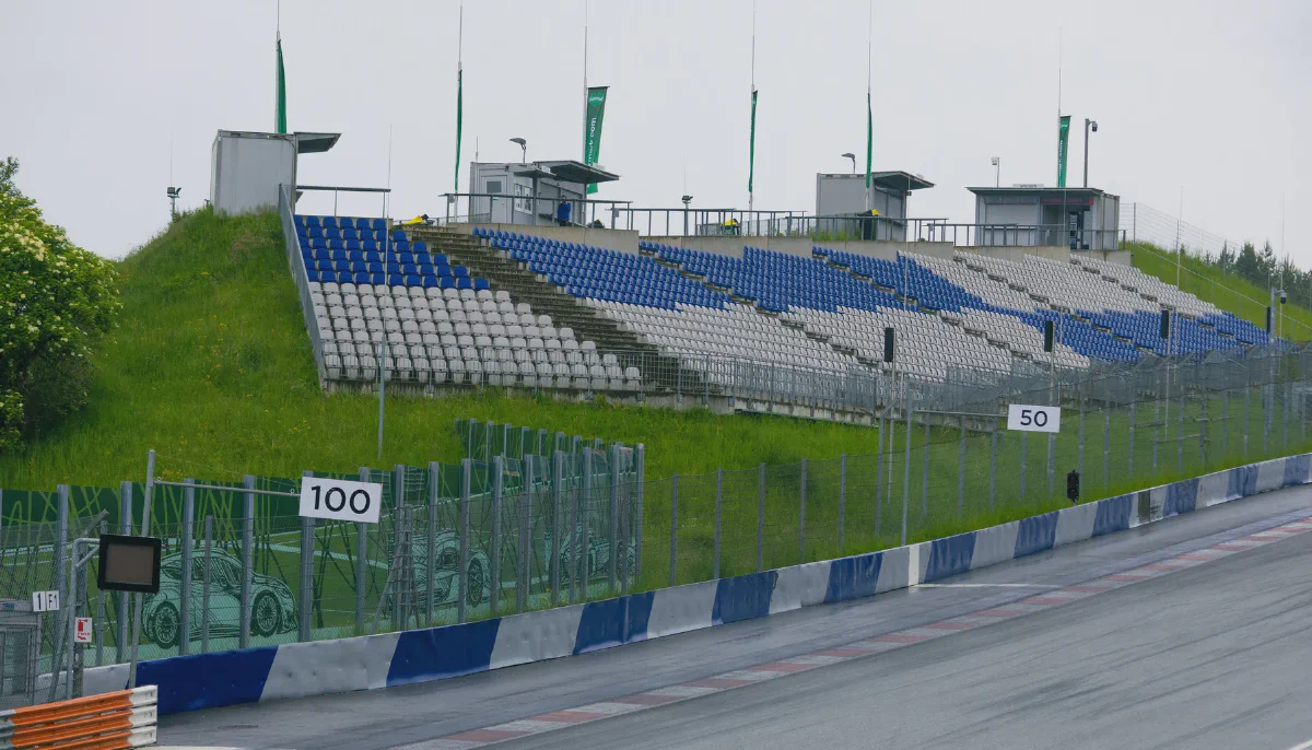 Trainings am Hockenheimring. Charakter der Strecke, Bremspunkte, Anbieter, was die GP-Variante verlangt und für wen sie taugt.